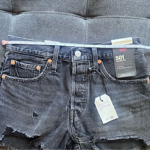Levi’s 501 Original Fit High Rise Distressed Cutoff Black Denim Shorts - Picture 13 of 14